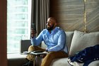 Man_Phone_Apartment