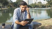 Man_Park_Tablet_City